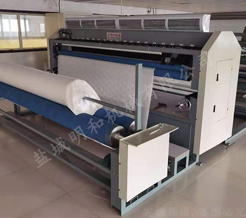 超聲波壓花機(jī)案例現(xiàn)場